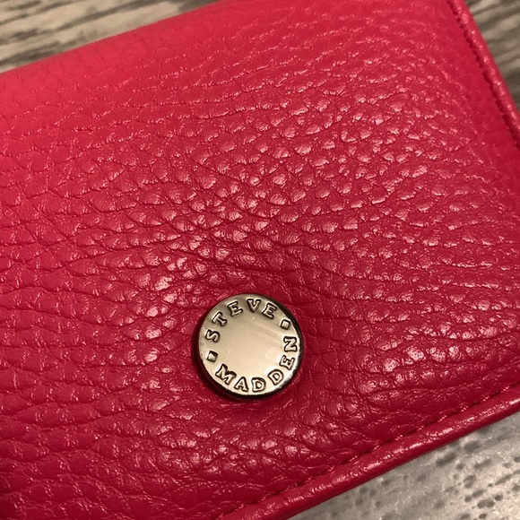 STEVE MADDEN Pink genuine leather embossed Wallet Silver snap keychain organizer - Picture 5 of 16